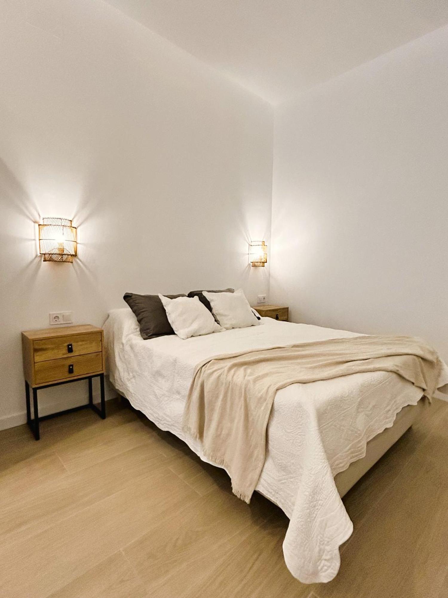Estudio A Estrenar A Metros De Los Jardines Del Turia Valencia Room photo