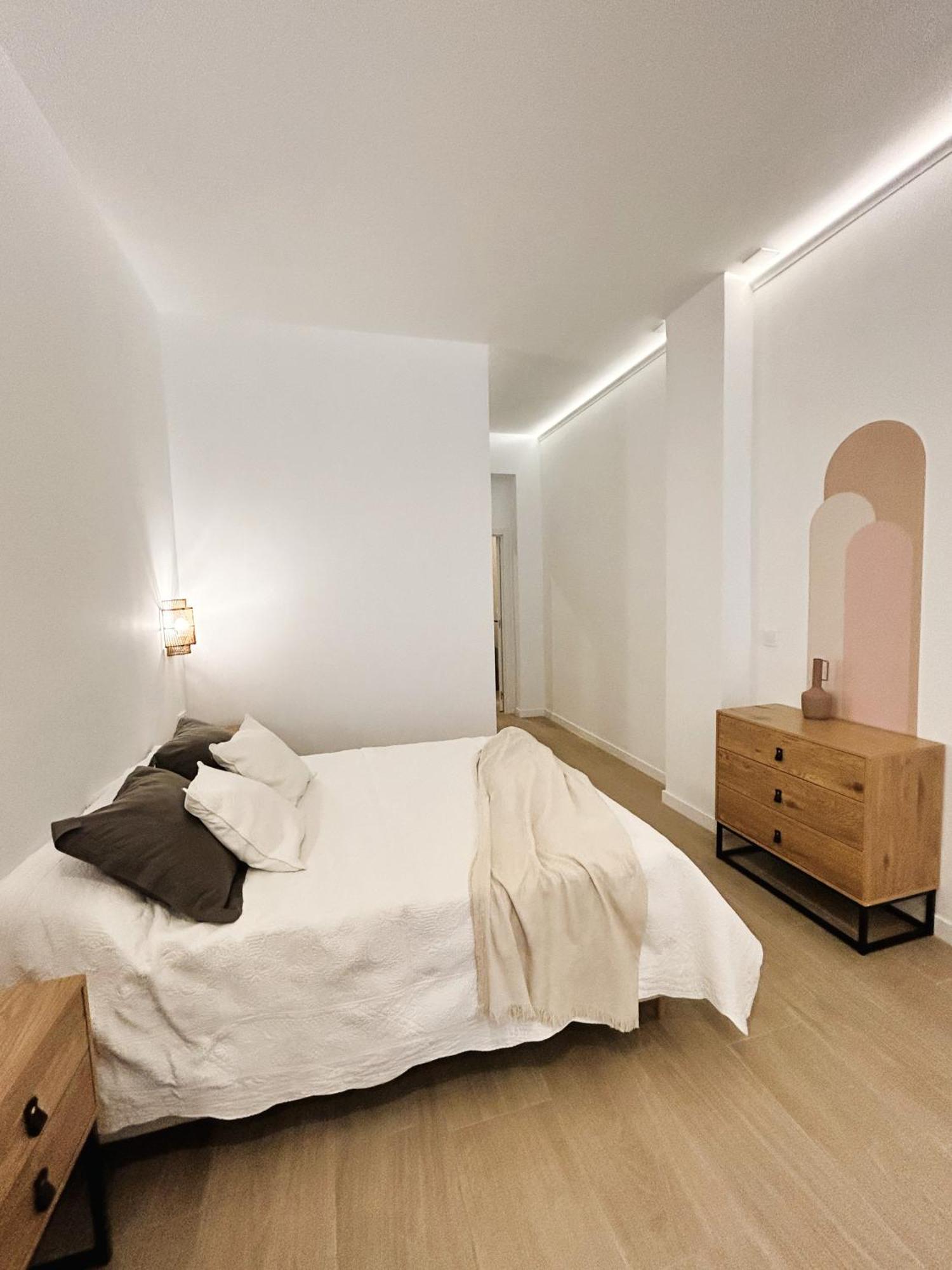 Estudio A Estrenar A Metros De Los Jardines Del Turia Valencia Room photo